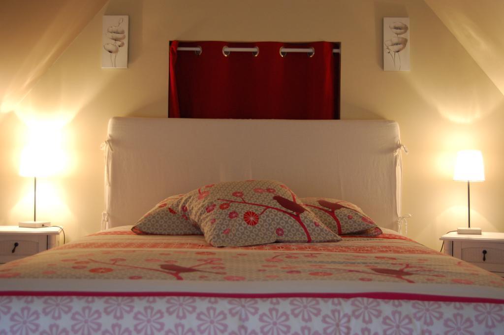 La Grange Dimiere, Pres De Tours Bed and Breakfast Saint-Genouph Rum bild